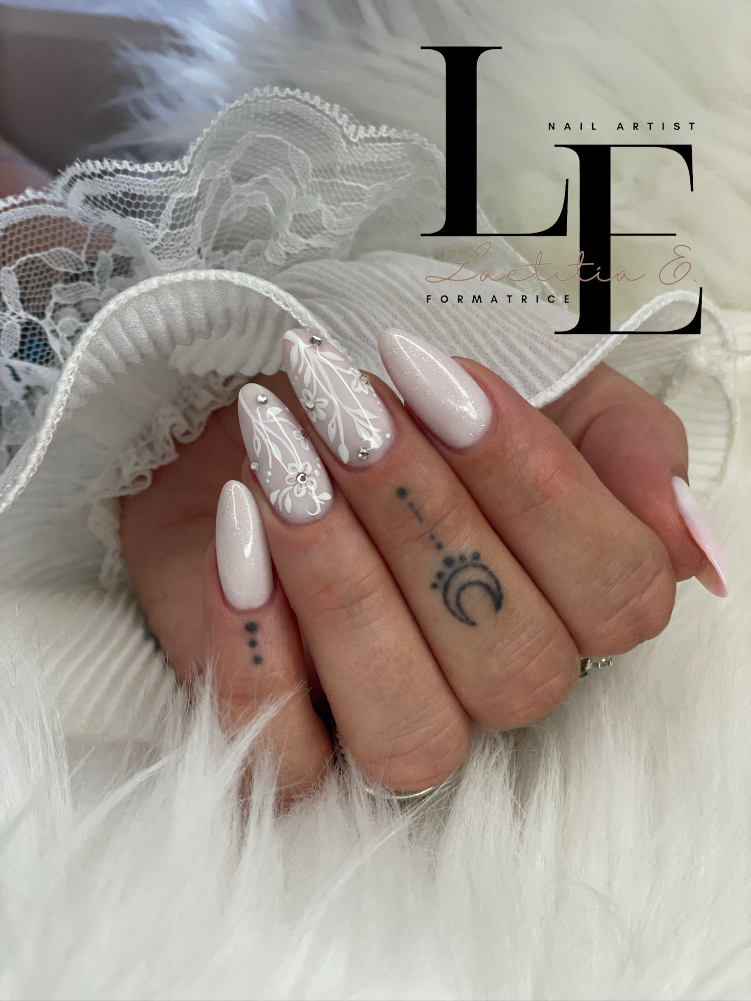 formation prothésiste ongulaire Sarreguemines – formation onglerie Sarreguemines Forbach Saint-Avold Bitche Creutzwald – formation initiale prothésie ongulaire Moselle Est – formation perfectionnement onglerie Sarreguemines Moselle Est – formation Nail Art onglerie Sarreguemines – formation privée onglerie Sarreguemines Moselle Est – calendrier formations onglerie Moselle Est – planning formation prothésie ongulaire Sarreguemines – dates formation onglerie financée Moselle Est – centre de formation onglerie Sarreguemines Qualiopi – cours prothésie ongulaire Moselle Est – atelier Nail Art Sarreguemines Moselle Est – coaching privé onglerie Sarreguemines – formation certifiée Qualiopi onglerie Moselle Est – matériel professionnel formation onglerie Sarreguemines – kit démarrage prothésie ongulaire Sarreguemines Moselle Est – salle de formation onglerie Moselle Est – élève en formation onglerie Sarreguemines – démonstration technique prothésie ongulaire Sarreguemines – résultats formation onglerie avant après Moselle Est
